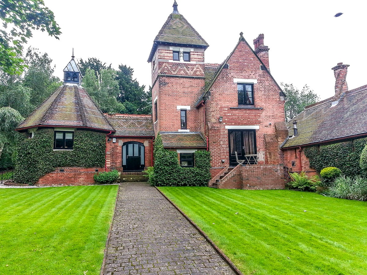 Heritage Bespoke Time Architects in Rotherham